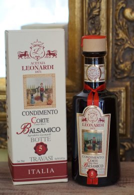 Artikelbild des Artikels “Condimento Balsamico 5 Jahre im Eichenholz gereift “