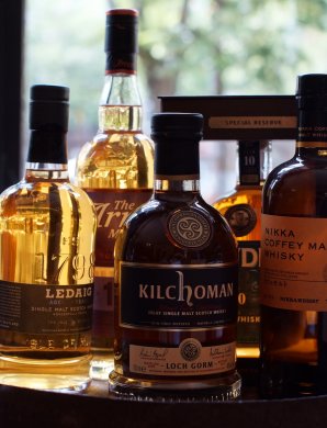 Artikelbild des Artikels “Geschenkgutschein Whiskyseminar - Einmal um die Welt! “