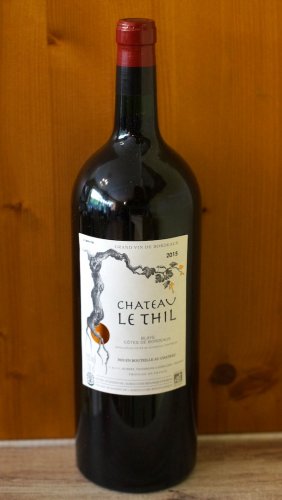 Artikelbild des Artikels “2015er Chateau le Thil - Magnum 1,5l (mit Holzkiste) “
